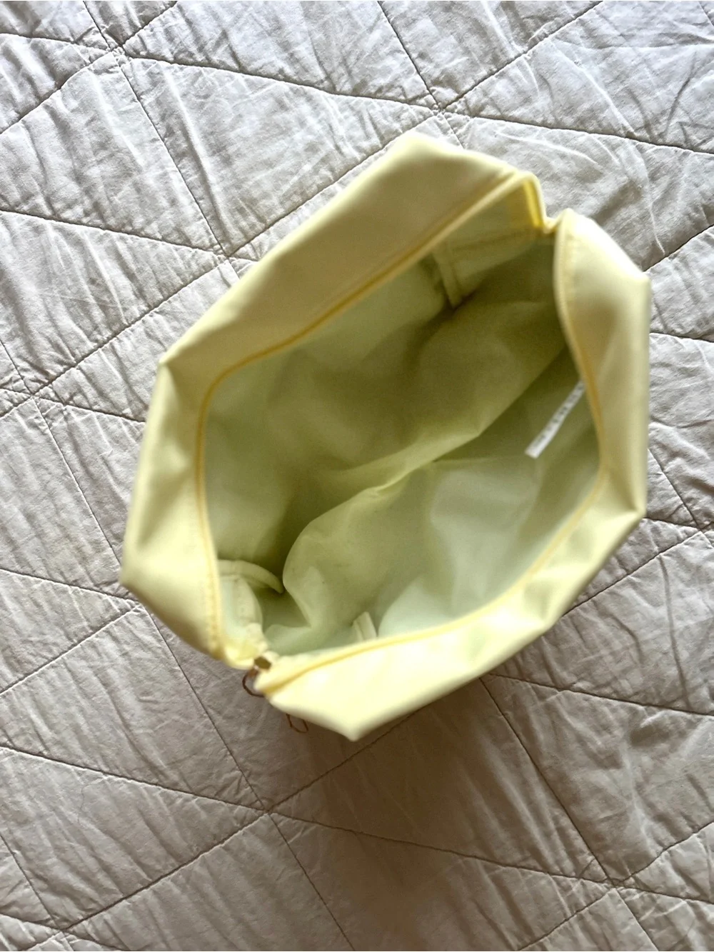 INSPIRE Cream Cosmetic Pouch